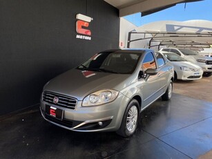 Fiat Linea Essence 1.8 16V (Flex) 2016