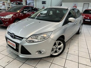 FOCUS 1.6 SE PLUS 16V FLEX 4P MANUAL 2015