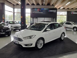 FOCUS 2.0 TITANIUM PLUS FASTBACK 16V FLEX 4P AUTOMATICO 2017