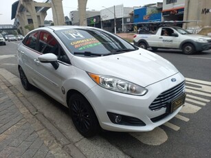 Ford New Fiesta Sedan 1.6 Titanium PowerShift (Flex) 2014