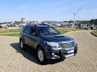 HILUX SW4 3.0 SRV 4X4 7 LUGARES 16V TURBO INTERCOOLER DIESEL 4P AUTOMATICO 2014