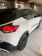 Nissan Kicks SV CVT 2019