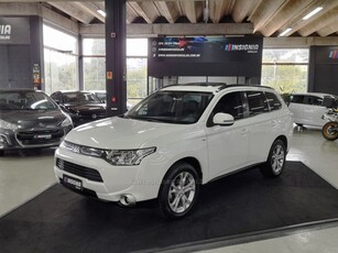 OUTLANDER 3.0 GT 4X4 V6 24V GASOLINA 4P AUTOMATICO 2014