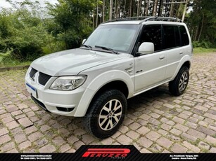 PAJERO TR4 2.0 4X4 16V 140CV FLEX 4P AUTOMATICO 2014