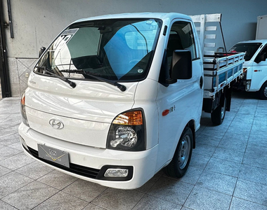 Hyundai HR 2.5 Hd Cab. Curta S/ Carroceria Tci 2p