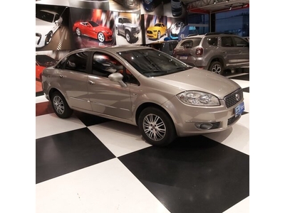 Fiat Linea Essence 1.8 16V (Flex) 2012