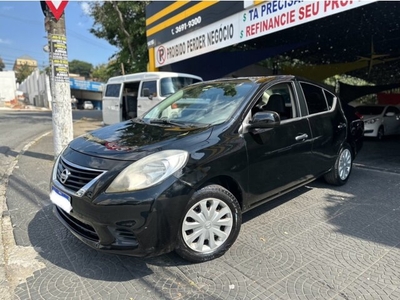 NISSAN Versa 1.6 16V SV 2013