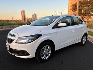 Chevrolet Onix 1.0 Loolapalooza SPE/4 2014