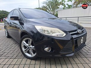 Ford Focus Hatch SE 2.0 16V PowerShift 2014