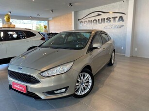 Ford Focus Sedan SE 2.0 PowerShift 2016