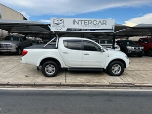 Mitsubishi L200 Triton 3.2 DID-H HPE 4WD (Aut) 2015