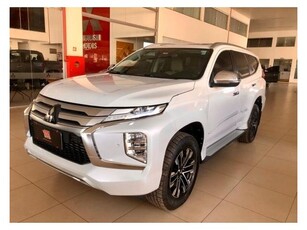 Mitsubishi Pajero Sport 2.4 DI-D HPE 4WD 2022