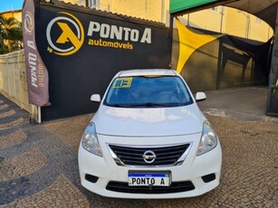 NISSAN Versa 1.6 16V SV 2013