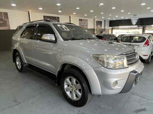 Toyota SW4 SRV 4x4 3.0 Turbo (aut) 2010