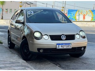Volkswagen Polo Hatch. 1.6 8V 2003