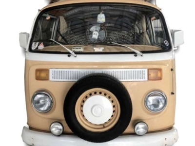 VOLKSWAGEN KOMBI