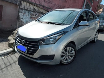 Hyundai HB20S 1.0 Comfort Plus Flex 4p