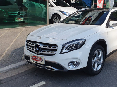 Mercedes-Benz Classe GLA 1.6 Enduro Turbo Flex 5p