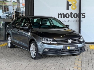 Volkswagen Jetta 2.0 TSI Highline DSG 2016