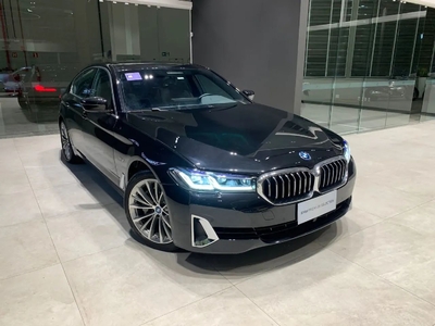 BMW 530e 2.0 16V TWINPOWER HÍBRIDO LUXURY AUTOMÁTICO