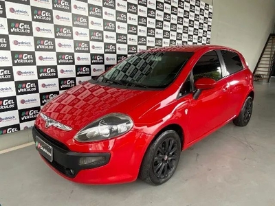 Fiat Punto Attractive 1.4 2015 Completo!