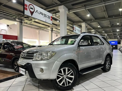 Toyota Hilux SW4 HILUX SW4 SRV D4-D 4X4 3.0 TDI DIES. AUT D