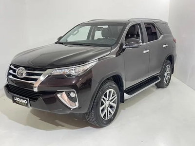 TOYOTA HILUX SW4 SRX 2018