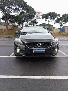 Volvo V40 Cautry