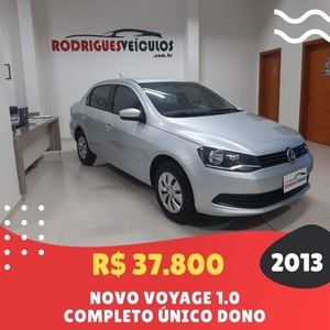 VOYAGE 1.0 MI TRENDLINE 8V FLEX 4P MANUAL 2013