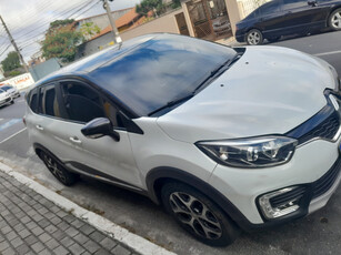 Renault Captur 1.616v Intense Sce X-tronic 5p