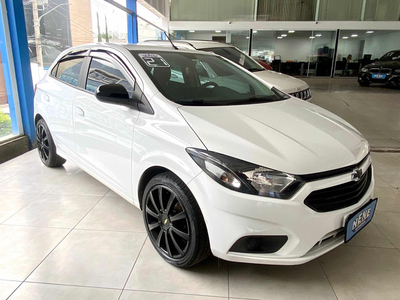 Chevrolet Onix 1.0 5p 6 marchas