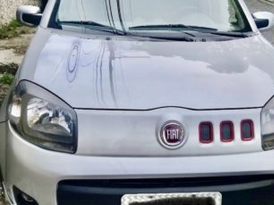Fiat Uno Sporting 1.4 8V (Flex) 4p