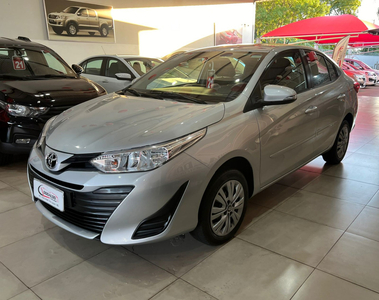Toyota Yaris 1.5 16V FLEX SEDAN XL LIVE MULTIDRIVE