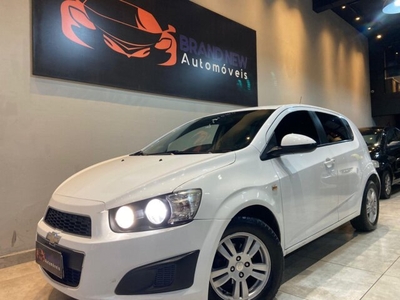 Chevrolet Sonic Hatch LT 1.6 2014