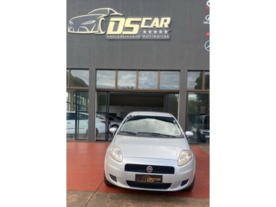 Fiat Punto Attractive 1.4 (Flex) 2011