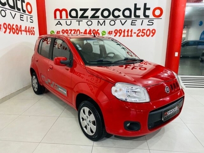 Fiat Uno Vivace 1.0 8V (Flex) 4p 2012