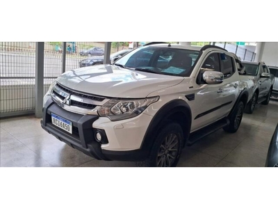 Mitsubishi L200 Triton Sport 2.4 D HPE Motorsport 4WD (Aut) 2021