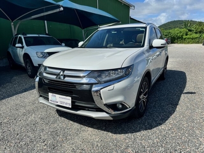 Mitsubishi Outlander 2.2 DI-D Top 4WD 2018