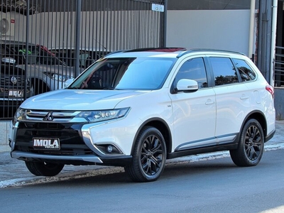 Mitsubishi Outlander GT 4WD 3.0 V6 (Aut) 2016