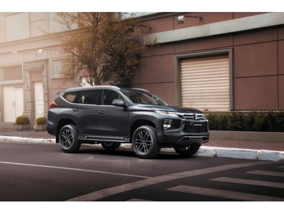 Mitsubishi Pajero Sport 2.4 DI-D Legend 4WD (Aut) 2024