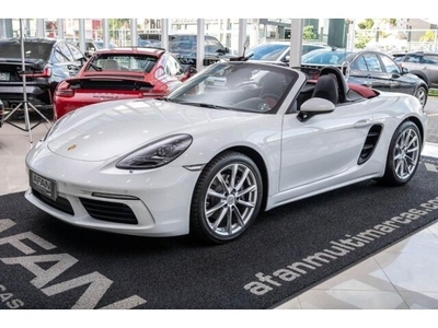 Porsche 718 Boxster 2.0 2024