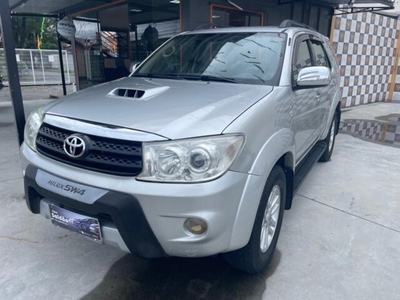 Toyota Hilux Cabine Dupla Hilux SRV 4x4 3.0 (cab. dupla) 2011