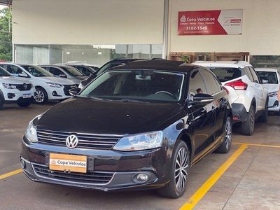 Volkswagen Jetta 2.0 TSI Highline DSG 2012