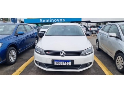 Volkswagen Jetta 2.0 TSI Highline DSG 2013