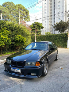 BMW Serie 3 2.5 Aut. 4p