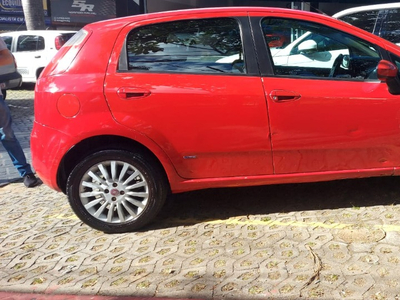 Fiat Punto 1.4 Flex 5p