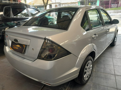Ford Fiesta Sedan 1.0 Rocam Se Flex 4p