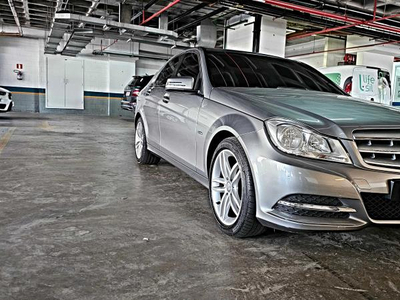 Mercedes-benz C 180 1.6 Cgi Classic 16v Turbo Gasolina 4p Au