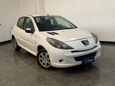 Peugeot 207 1.4 XR 8V FLEX 4P MANUAL