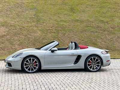 Porsche 718 Boxster 2.0 Turbo